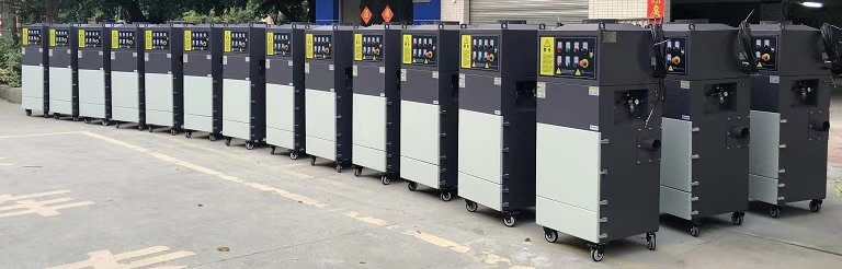 ���F������